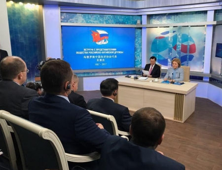 русско-китайская встреча.jpg